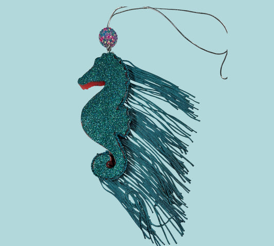 Seahorse with fringe